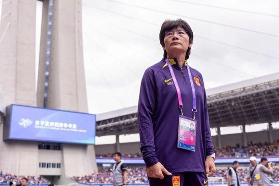 美女av伊人淫